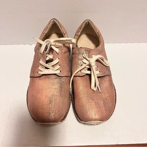 Birkenstock metallic pink sneaker tennis shoes